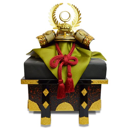 Amazon | 【五月人形】【コンパクトサイズ】兜飾り 徳川家康公 六十二